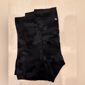 Lululemon tights